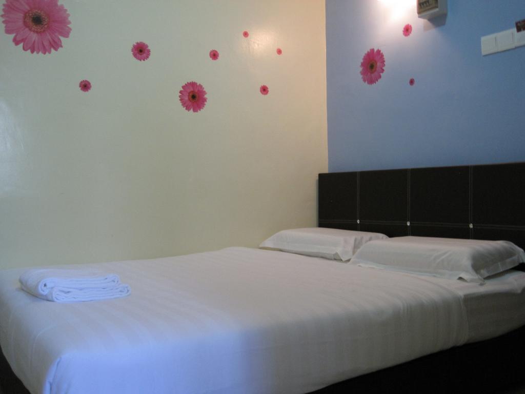 Max Inn Hotel Parit Raja Rom bilde